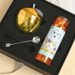 110792 APPLE HONEY POT W/SAVANAH HONEY - cozylivehome.com | we sell a wide range of comfortable household items^ Shop All