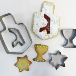Hot Set of 4 Chanukah Stainless Steel Cookie Cutters - cozylivehome.com | we sell a wide range of comfortable household items Shop All
