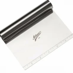 New Stainless Steel Bench Scraper - cozylivehome.com | we sell a wide range of comfortable household items Shop All
