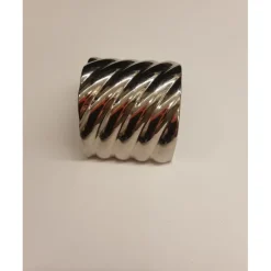 Outlet Twist Napkin Ring - Nickel Set of 4 - cozylivehome.com | we sell a wide range of comfortable household items Shop All