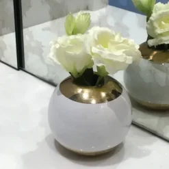 Flash Sale VV3081 Gold and White Vase - cozylivehome.com | we sell a wide range of comfortable household items Giftware